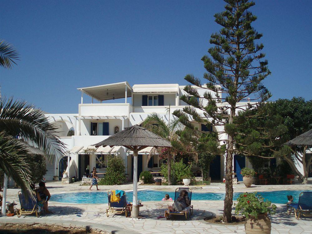 Fyrogenis Palace Parikia  Ngoại thất bức ảnh