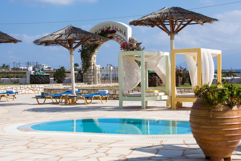 Fyrogenis Palace Parikia  Ngoại thất bức ảnh