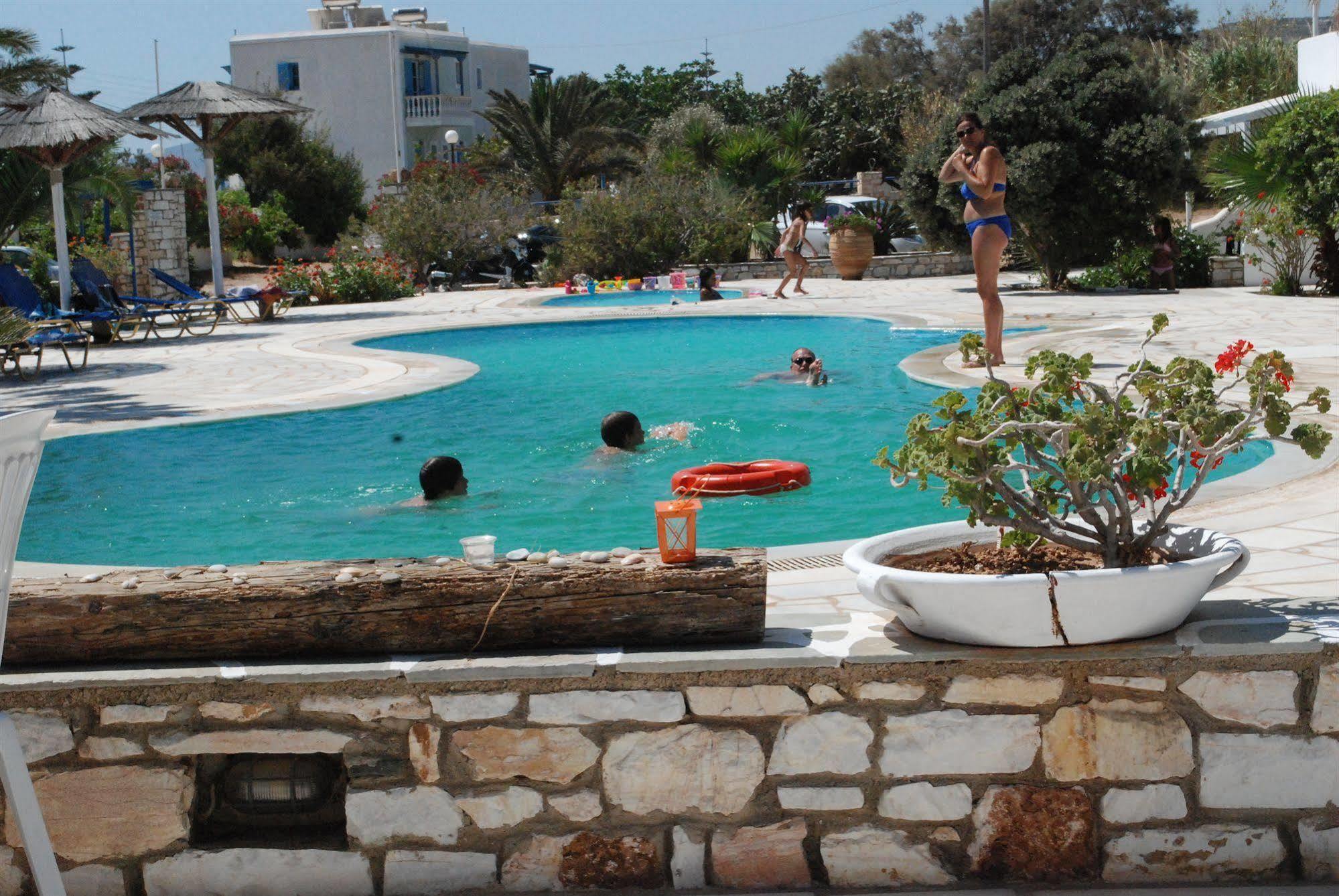 Fyrogenis Palace Parikia  Ngoại thất bức ảnh